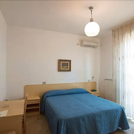 Rossana 3* 끼안챠노테르메